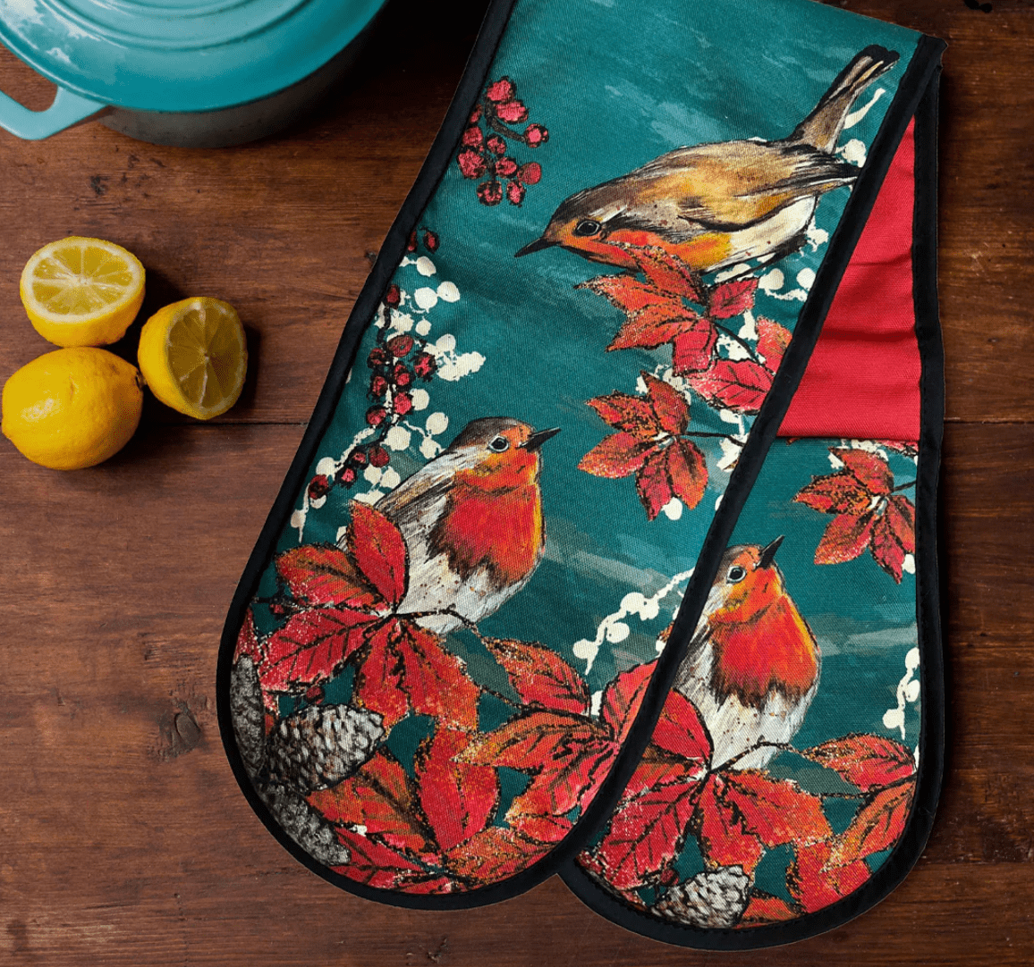 Winter Robin Oven Glove by Dollyhotdogs