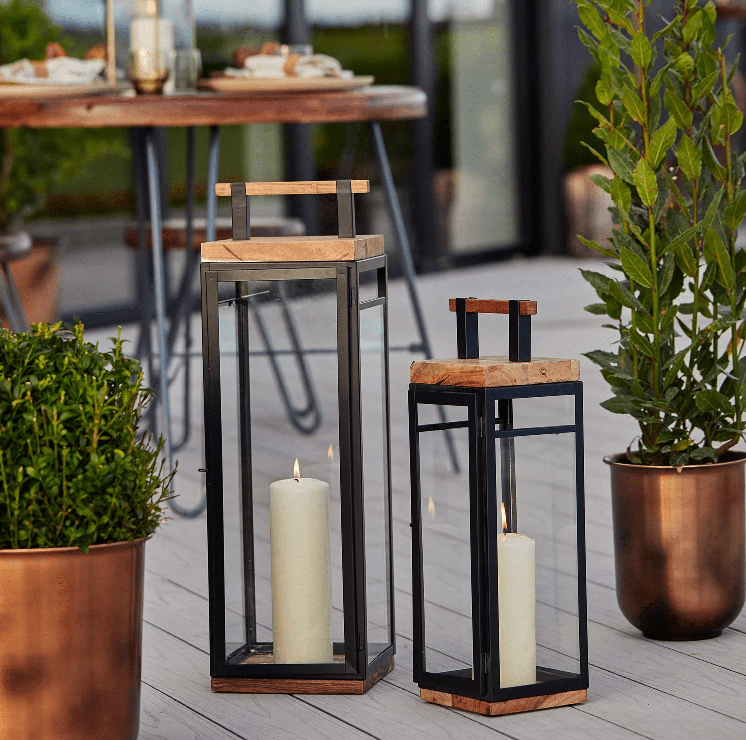 Black outdoor floor online lanterns