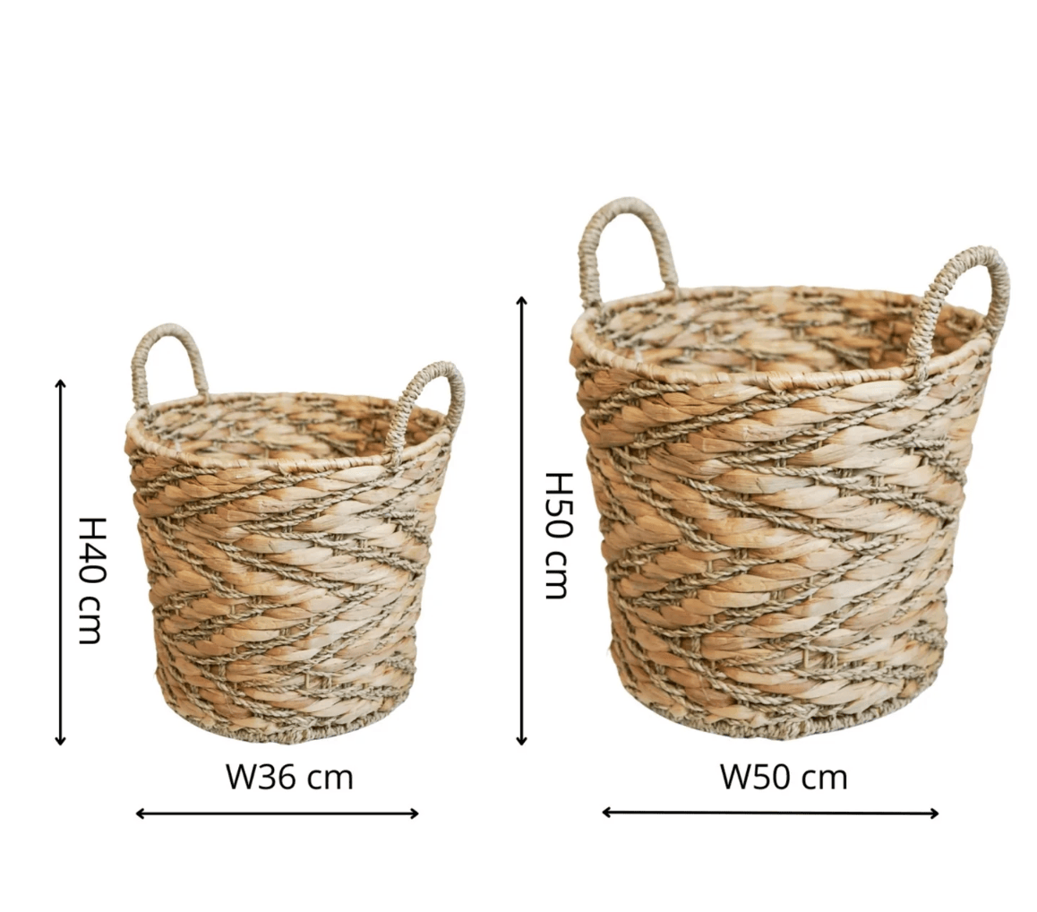 Two woven baskets with dimensions indicated on a white background