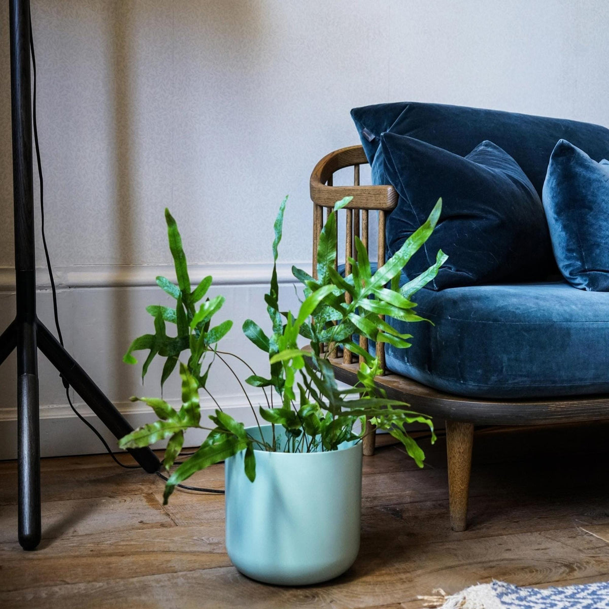 Ivyline Lisbon Planter mint green lifestyle