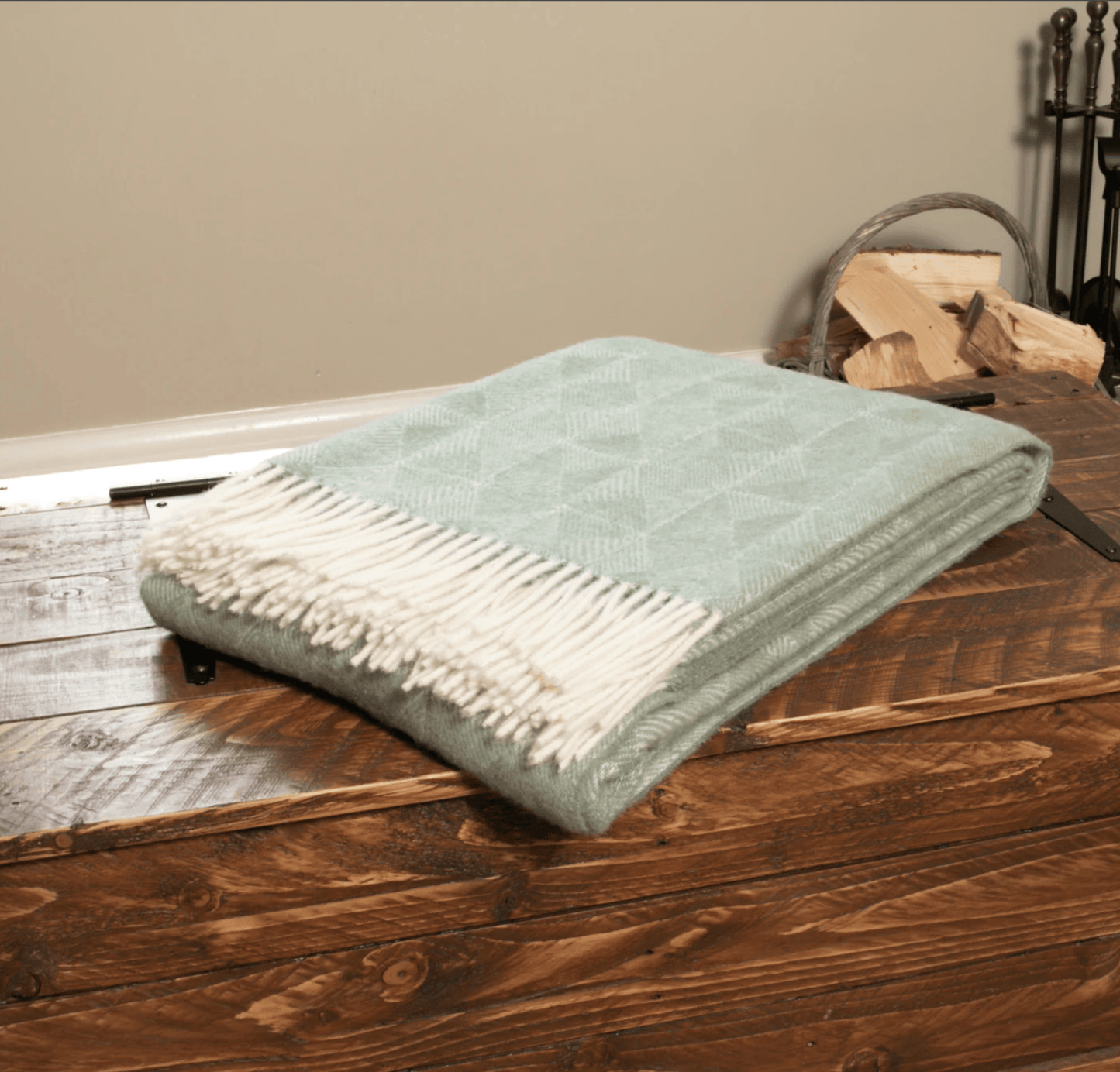 Wool Blanket Diamond Design