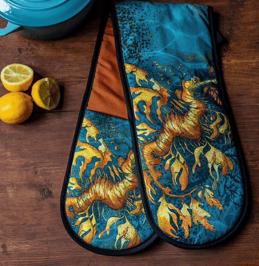 Seadragon Oven Gloves by Dollyhotdogs 