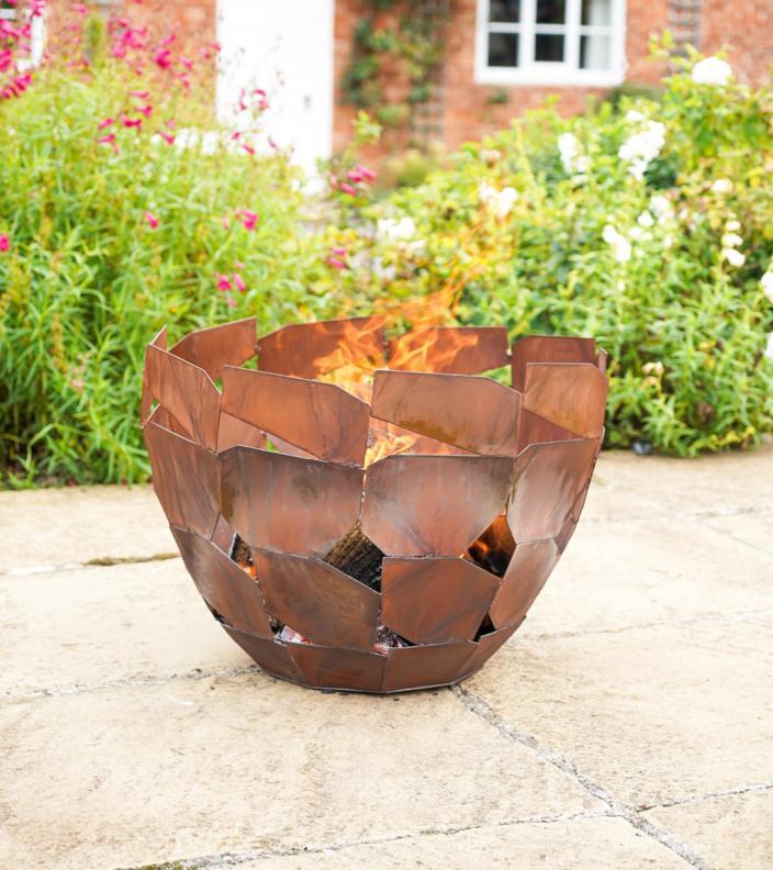 Ivyline Rust Finish Metal Industrial Fire Bowl With Flames