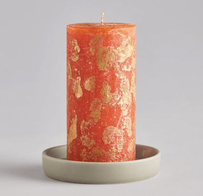 St. Eval Light Grey-Green Candle Plate 13cm x 2.5cm with Amber pillar candle