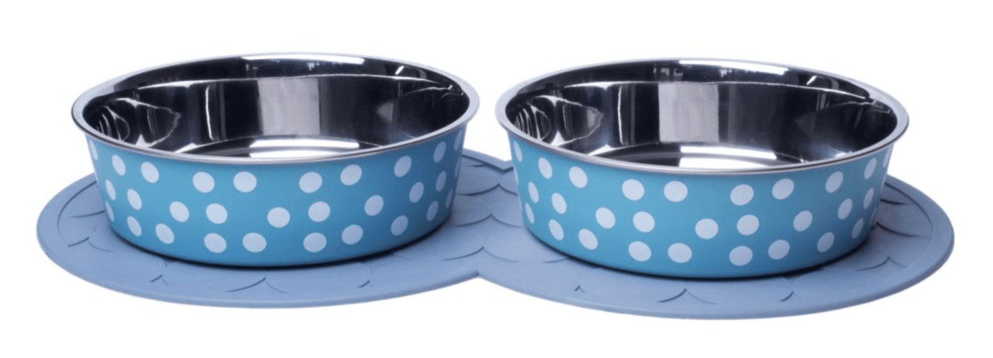 Petface Gray Placemat with two spotty bowls