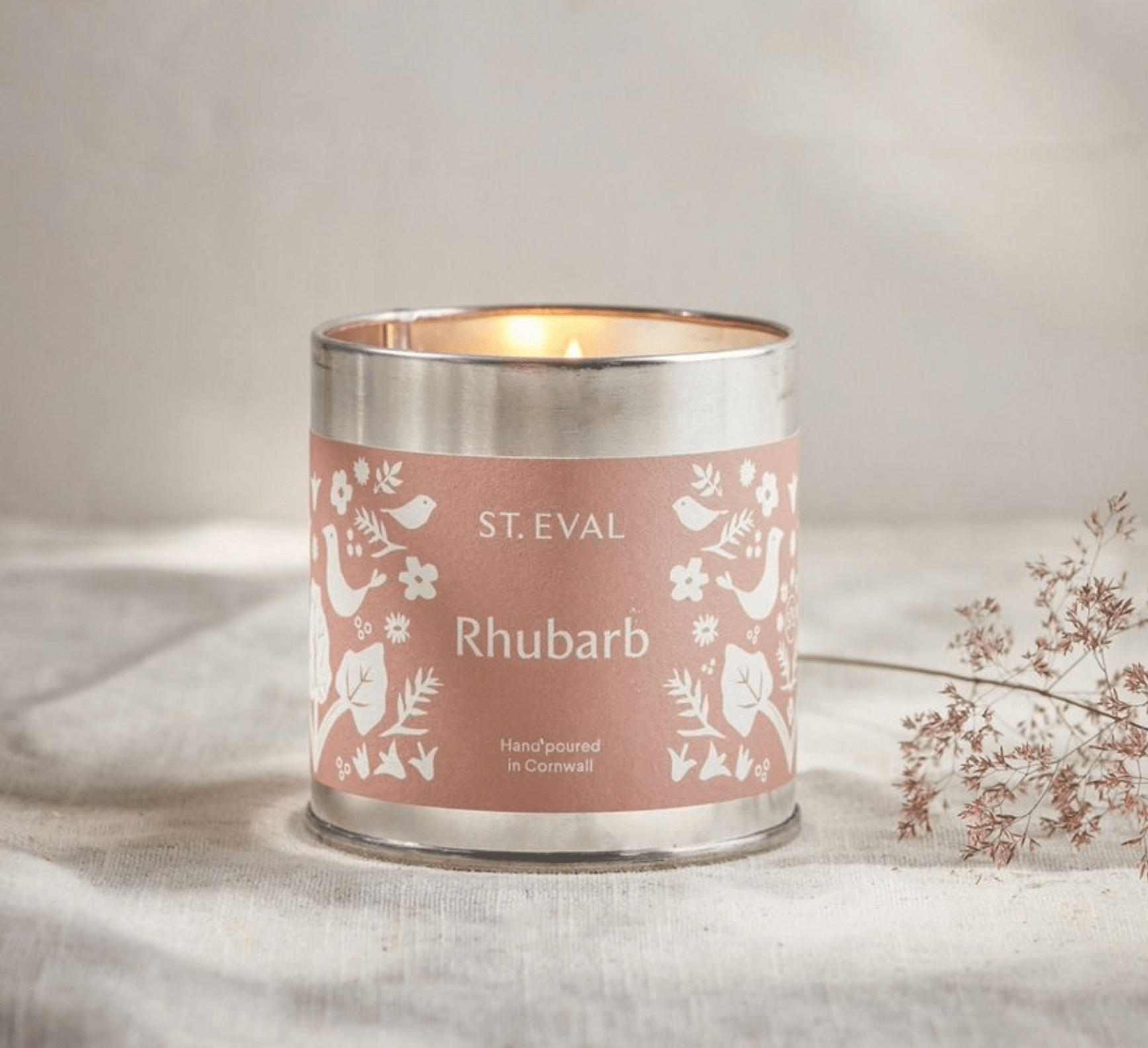 St.Eval Summer Folk Rhubarb Scented Tin Candle